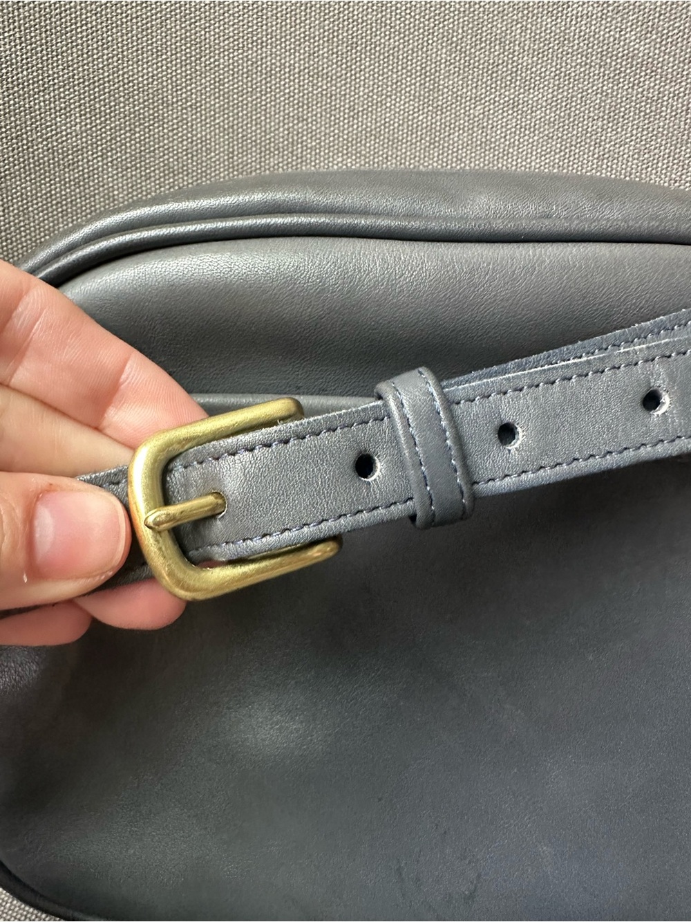 Vintage coach blue/ grey camera bag - Picture 3 of 12